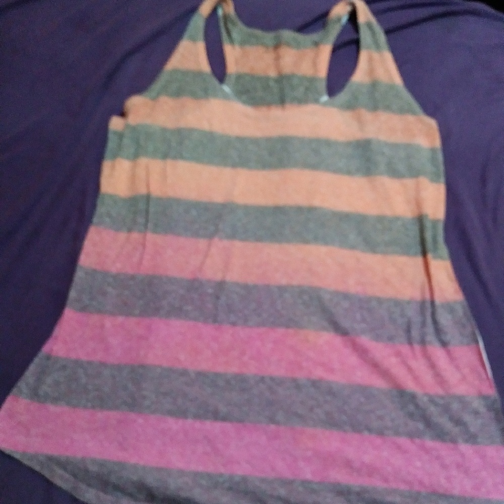🎁FREE WHEN BUY 2 ITEMS!!🎁Arizona racerback tank.